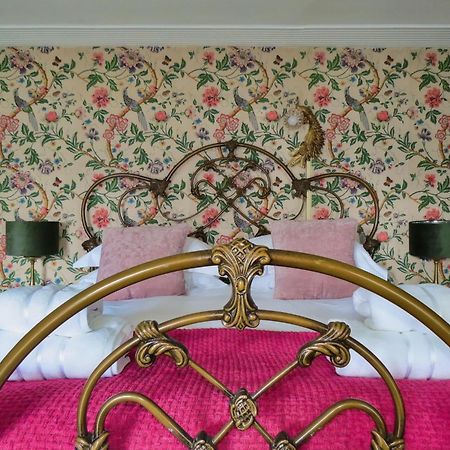 The Hall - Historic Grade I-Listed Jacobean Mansion Bradford-On-Avon Екстериор снимка