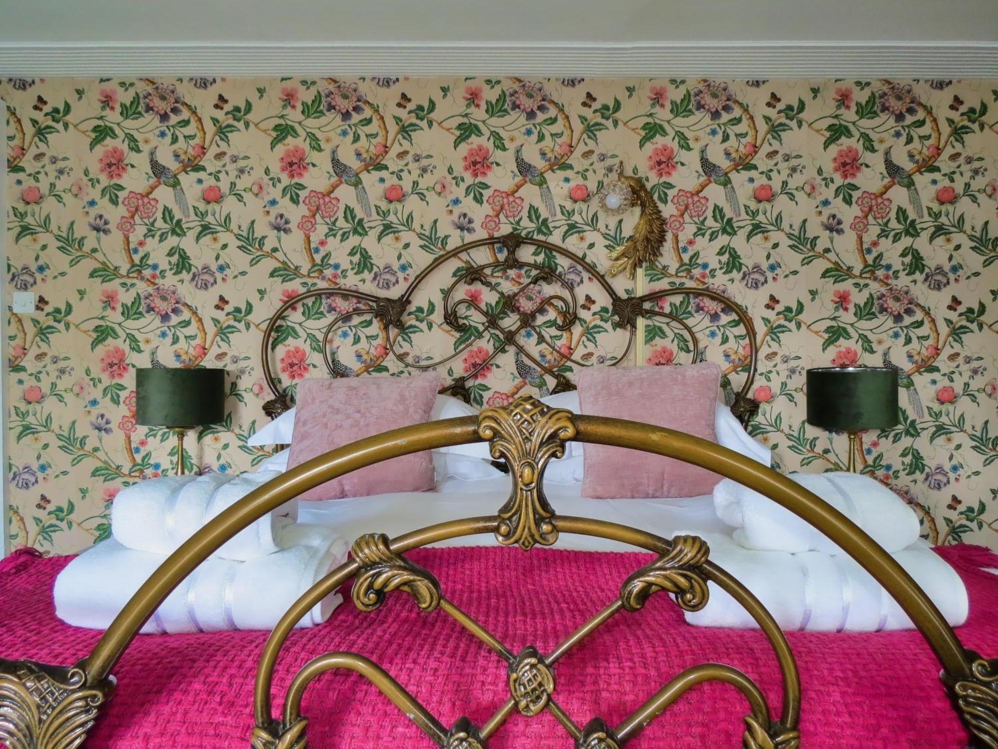 The Hall - Historic Grade I-Listed Jacobean Mansion Bradford-On-Avon Екстериор снимка